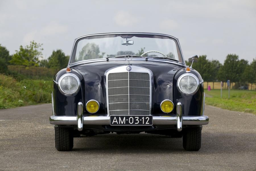  Mercedes-Benz 220 S Cabriolet 1958 года  (фото 17 из 49)